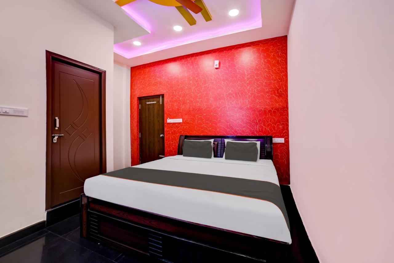 Hotel Collection O 81063 Day And Night Residency Bangalore Esterno foto